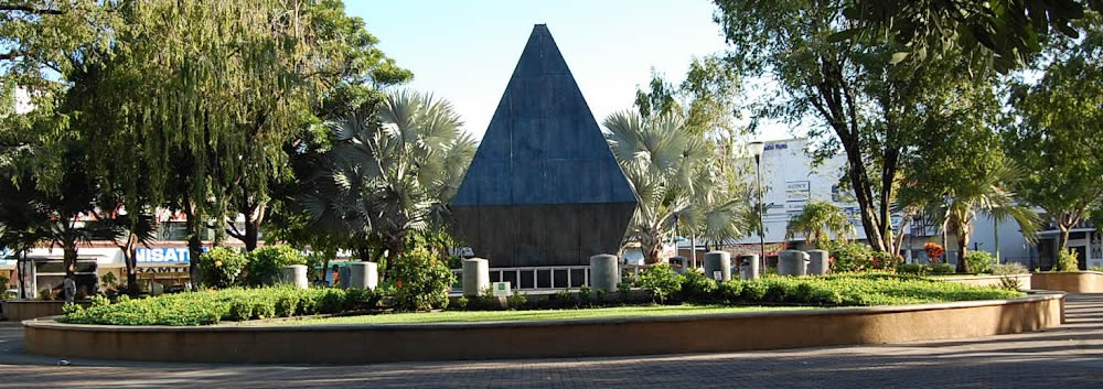 parque-de-cervantes-david